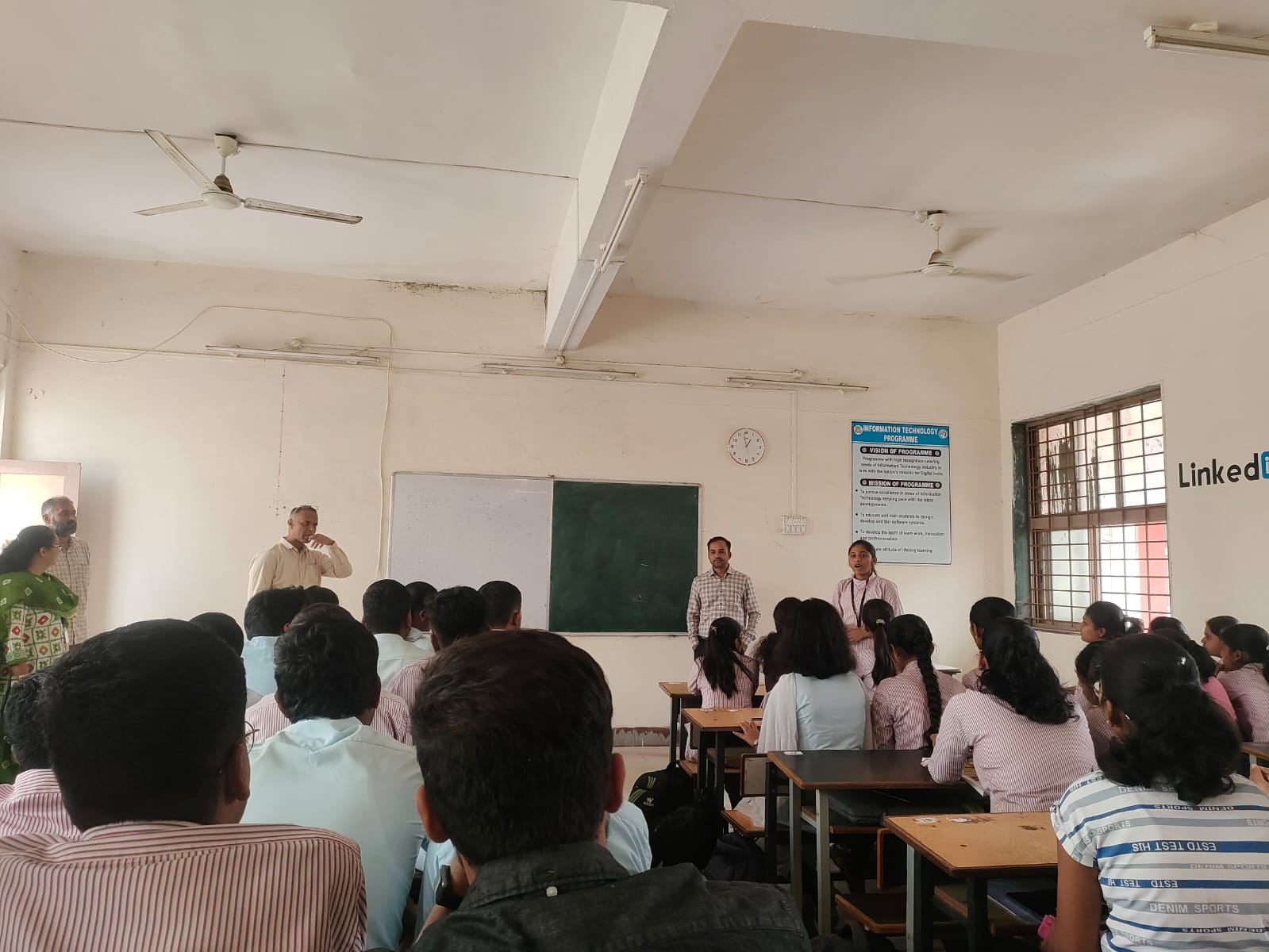 Expert lecture session